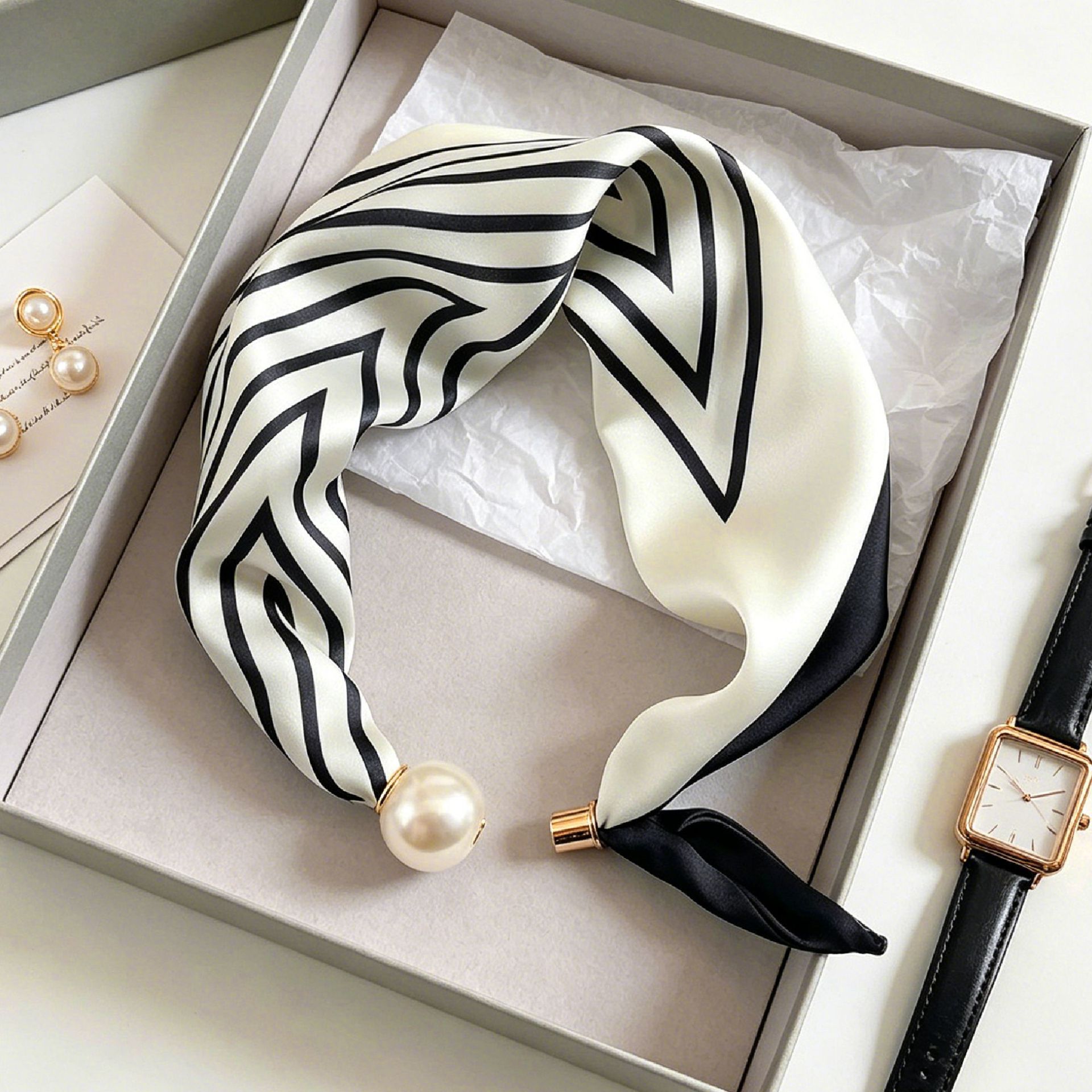 Women'S Accessories For Neck - Elegantes y Chic Pañuelos con Rayas