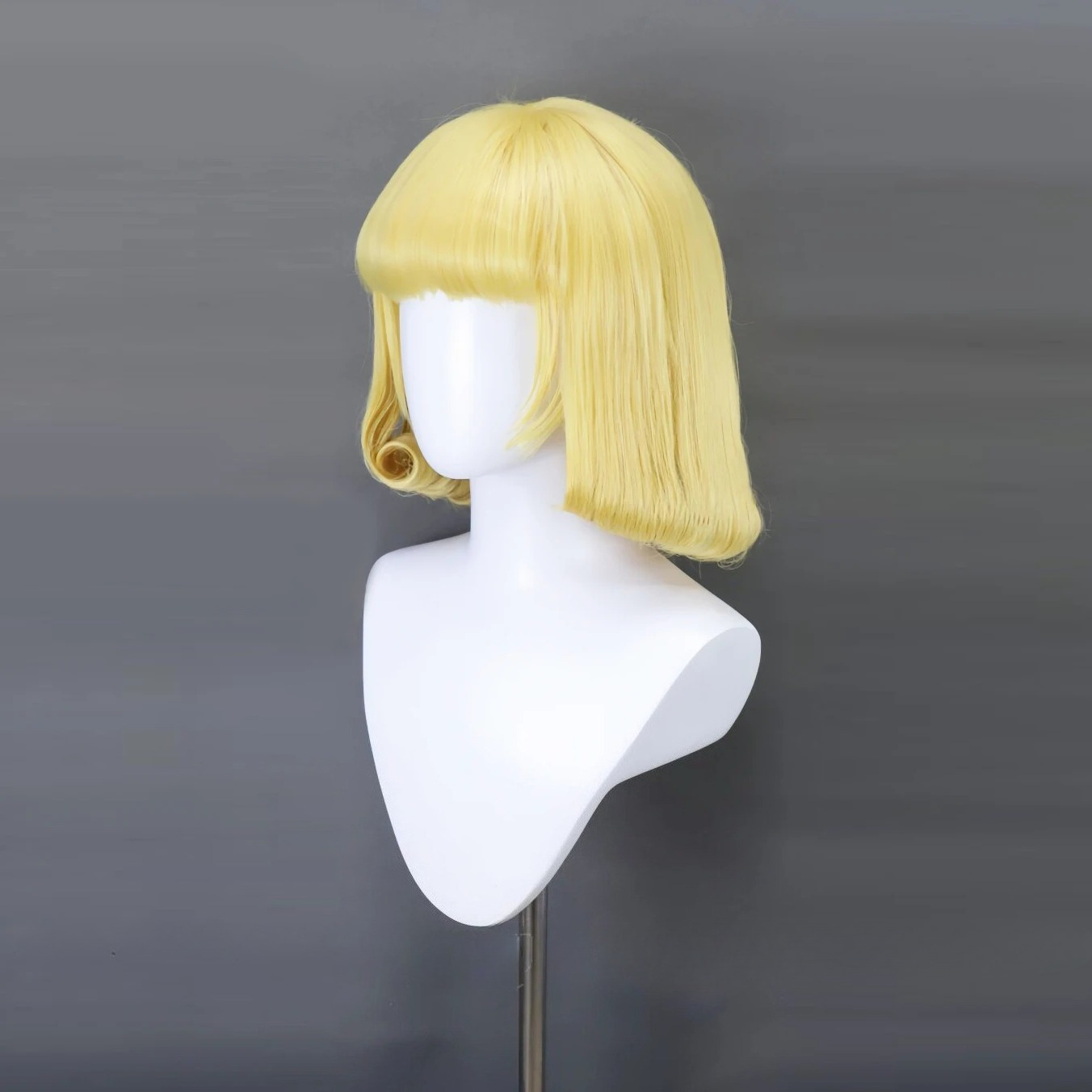 Peluca de Cosplay de Anime Juj - Women'S Yellow Accessories reseña y precio