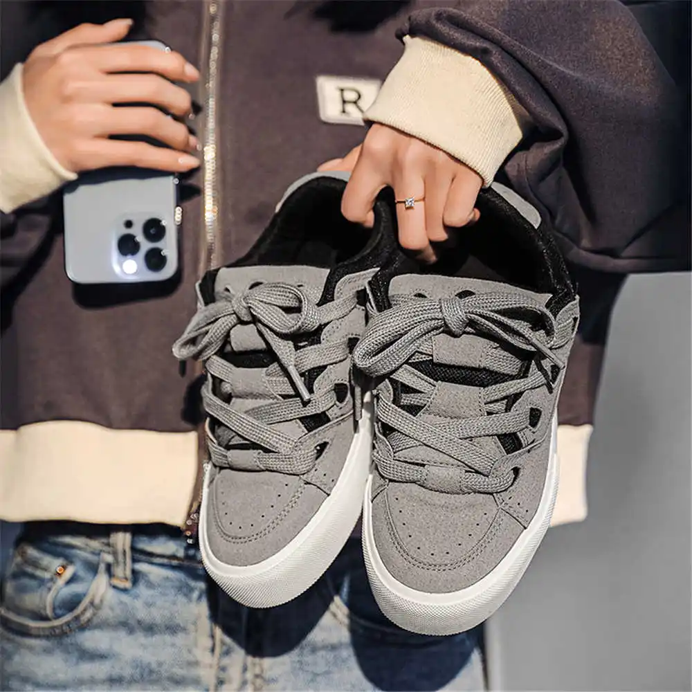 Con cordones, zapatos escolare - Women Accessories Business Name Ideas reseña y precio